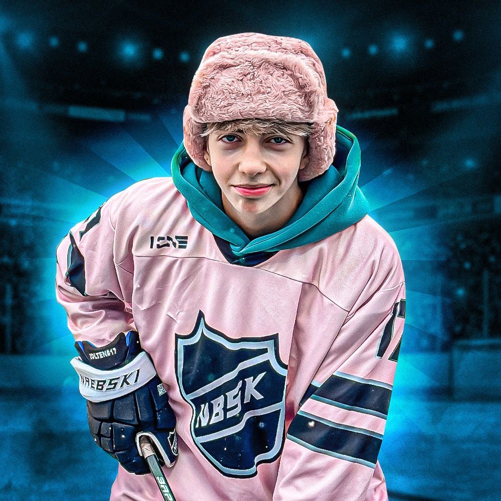 Блогер